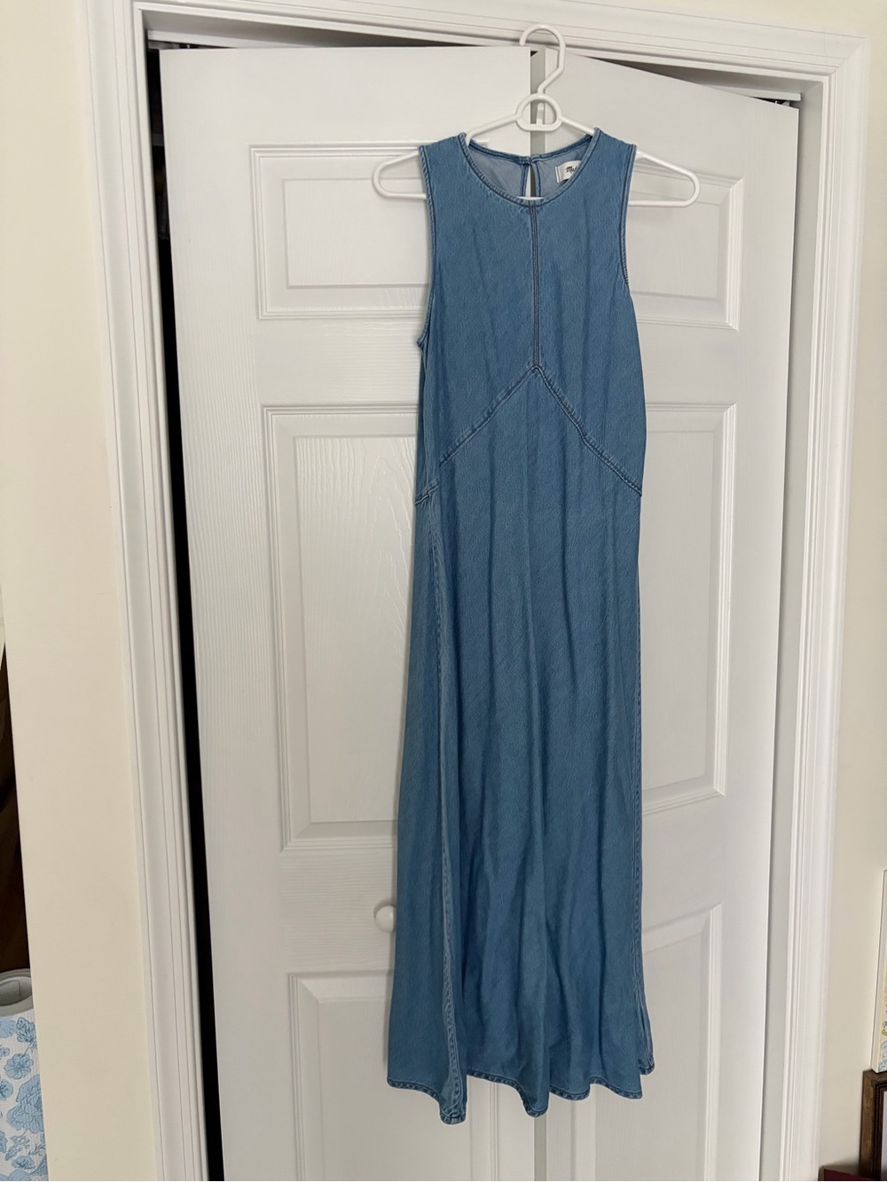 Madewell Sleeveless Seamed Maxi Dress in Airy Denim